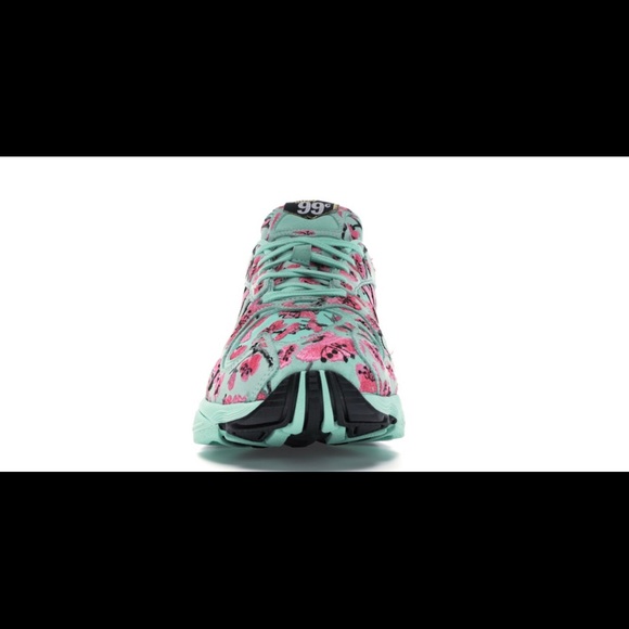 Adidas limited addition Arizona ice tea sneakers - Picture 3 of 3